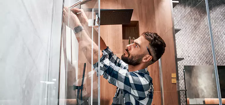 Replace Shower Doors with Frameless Deltona